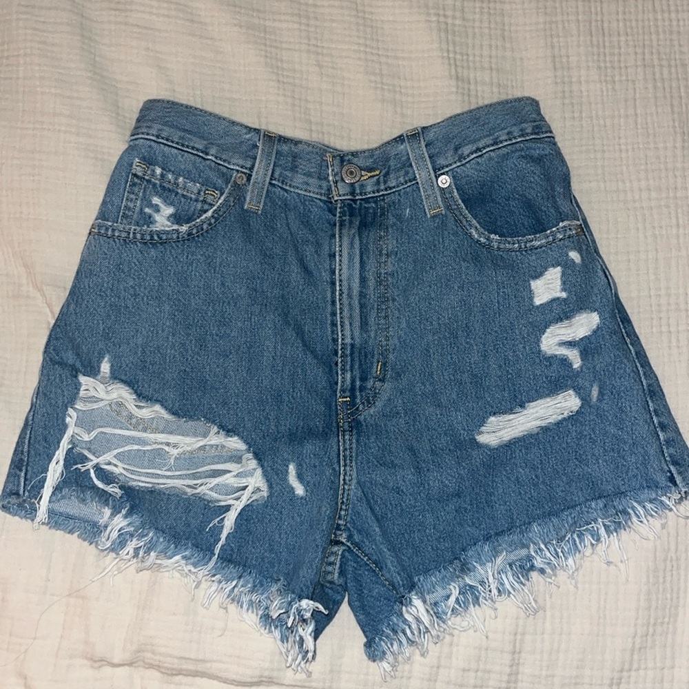 Levi’s distressed high rise mom shorts
